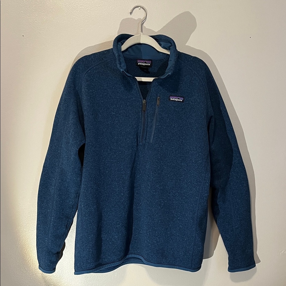 Patagonia Men's Blue Zip-Up Sweater